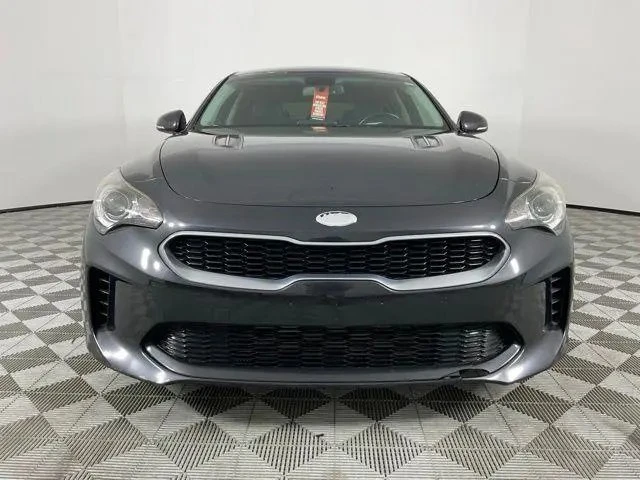 Kia Stinger, снимка 2 - Автомобили и джипове - 55734856