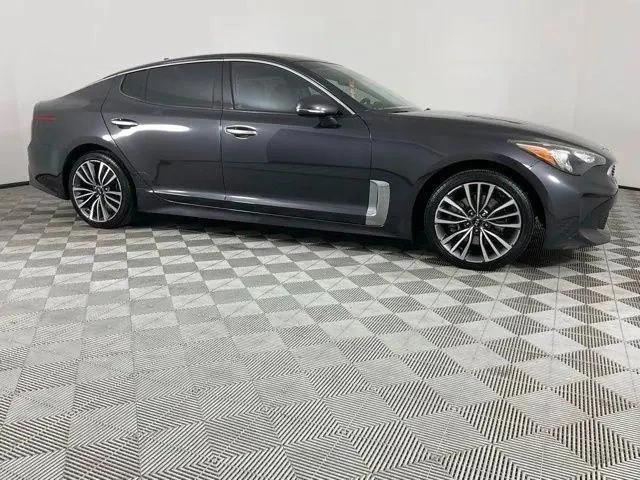 Kia Stinger, снимка 8 - Автомобили и джипове - 55734856
