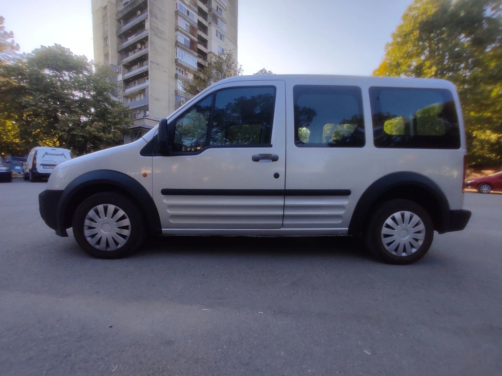 Ford Connect 1.8TDCi/KLiMA/90K.C./4+ 1MЕСТА - изображение 8