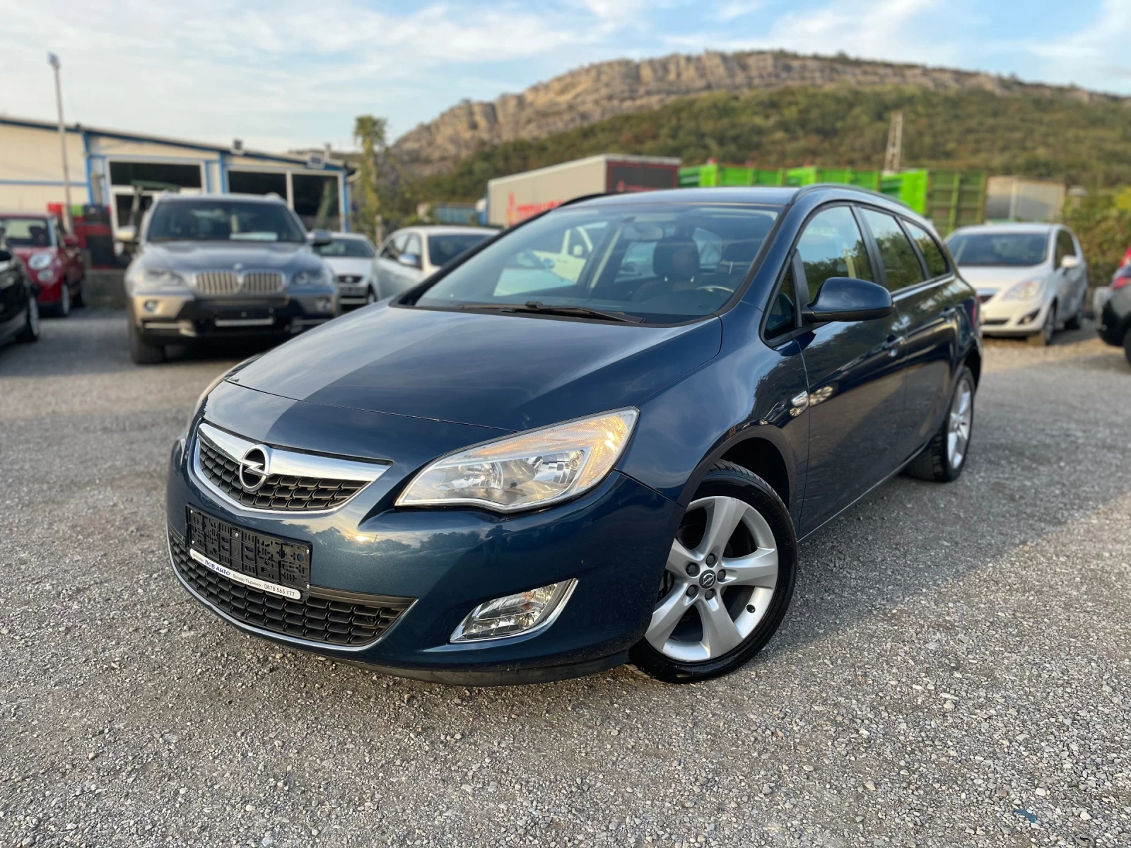 Opel Astra 1.4i-ФАБРИЧНА ГАЗ-140к.с-TEMPOMAT-113296км - изображение 3