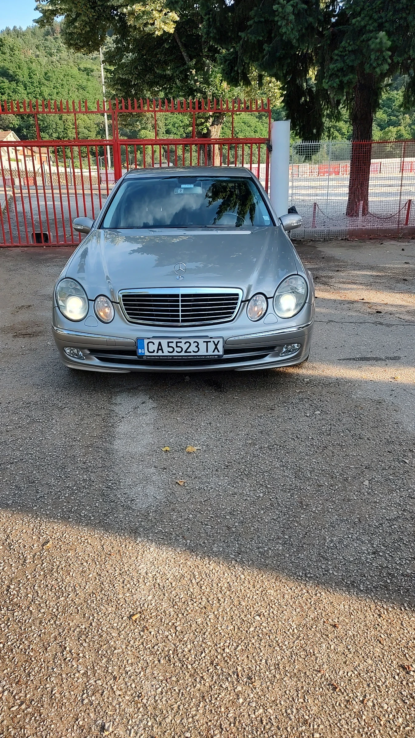 Mercedes-Benz E 280  - изображение 6