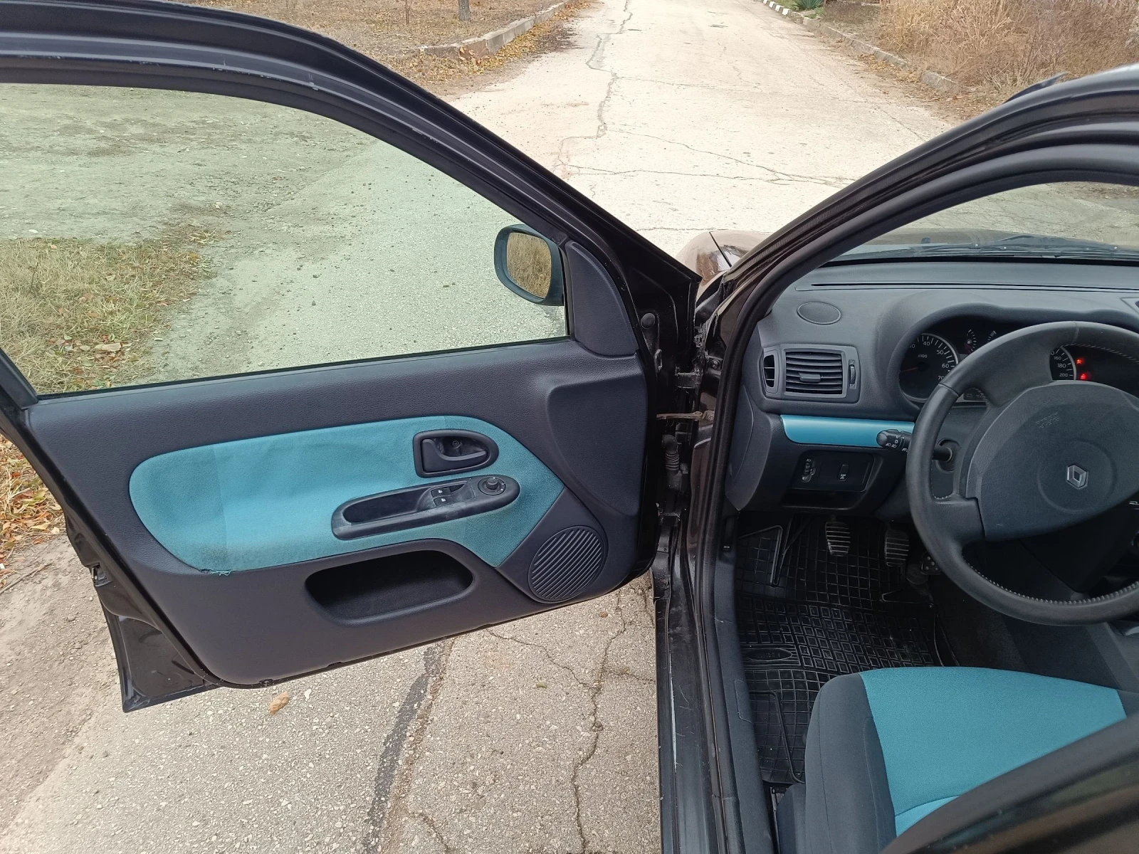 Renault Clio  - изображение 10