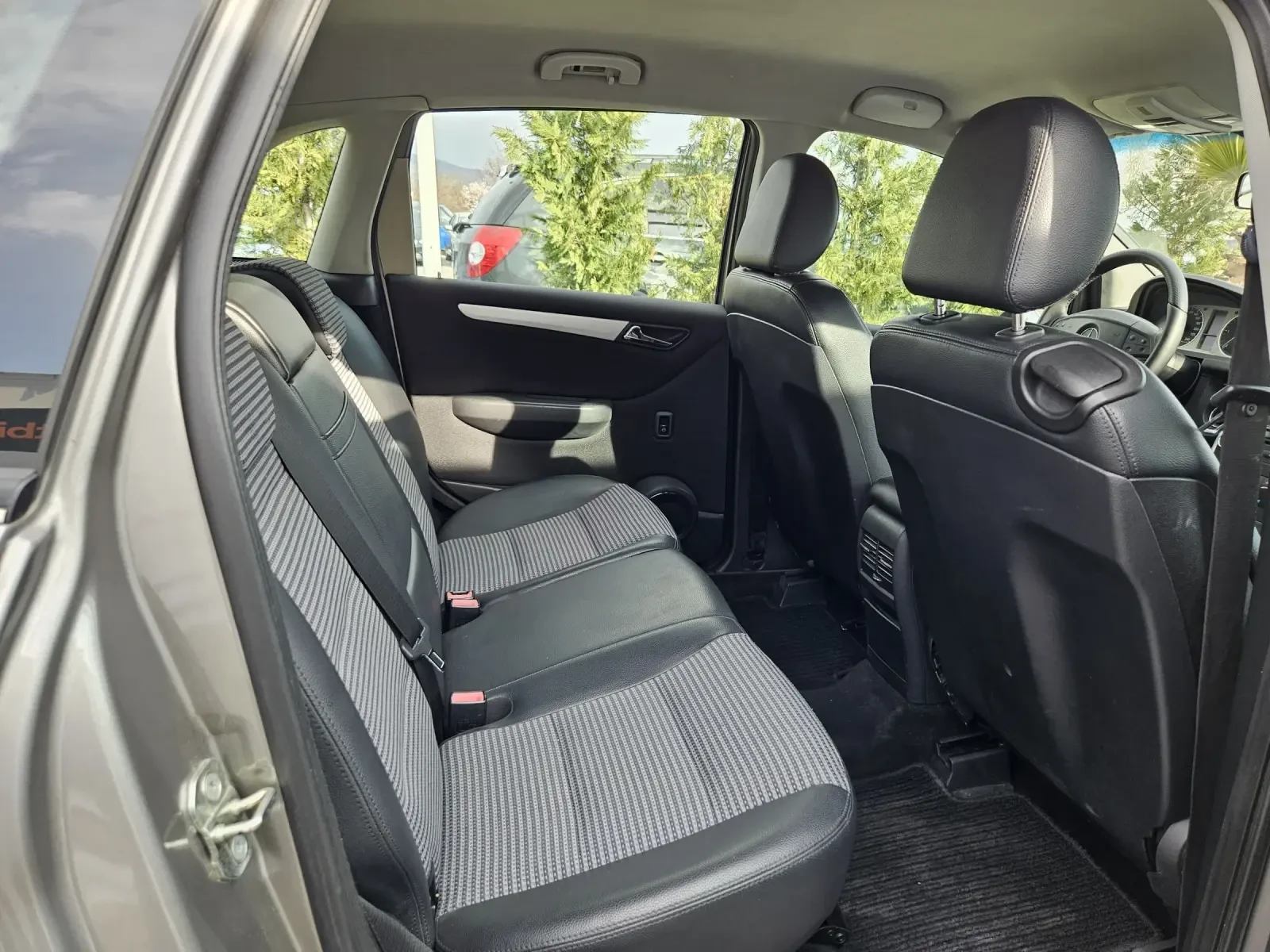 Mercedes-Benz B 200 2.0CDI-140= = SPORT=  | Mobile.bg   14