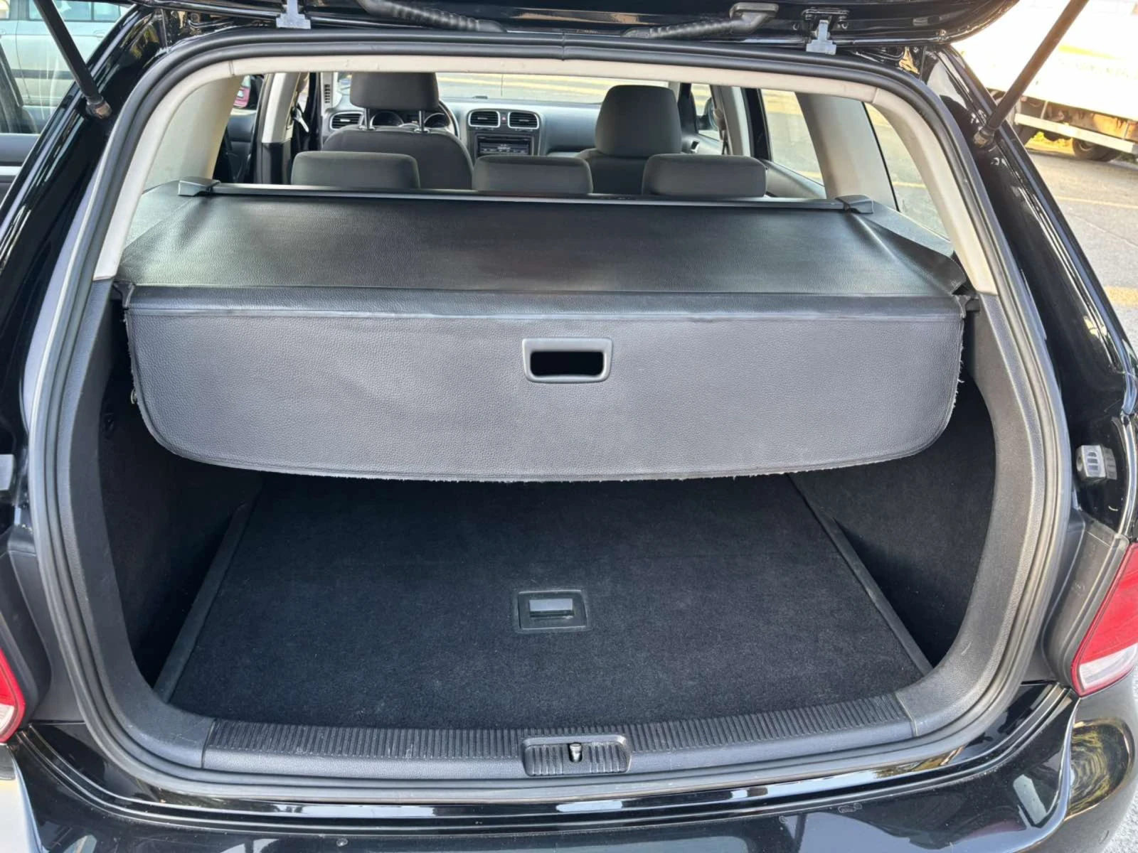 VW Golf 1.6 TDI | Mobile.bg � ����������� 11