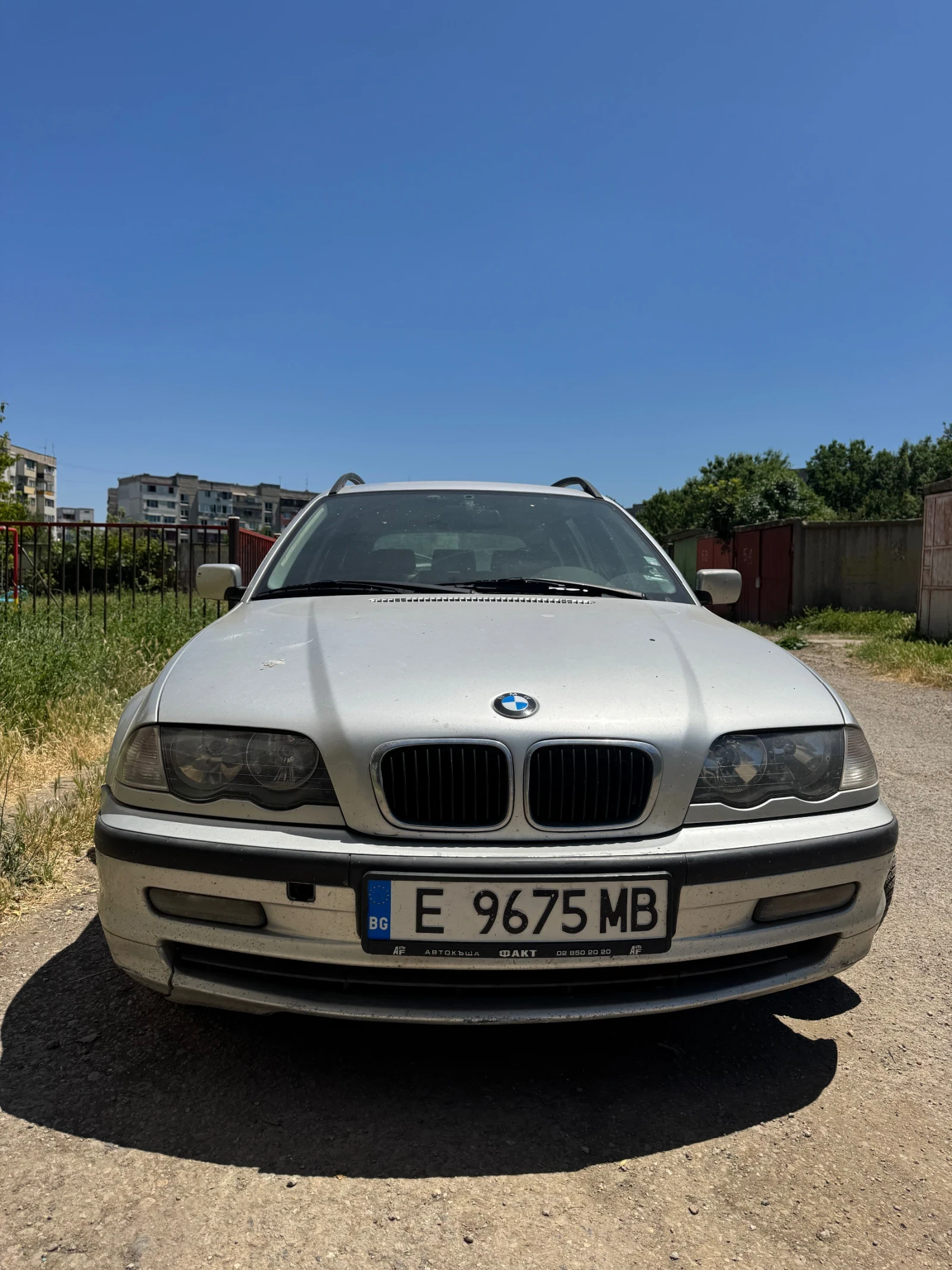 BMW 320 Комби - изображение 3