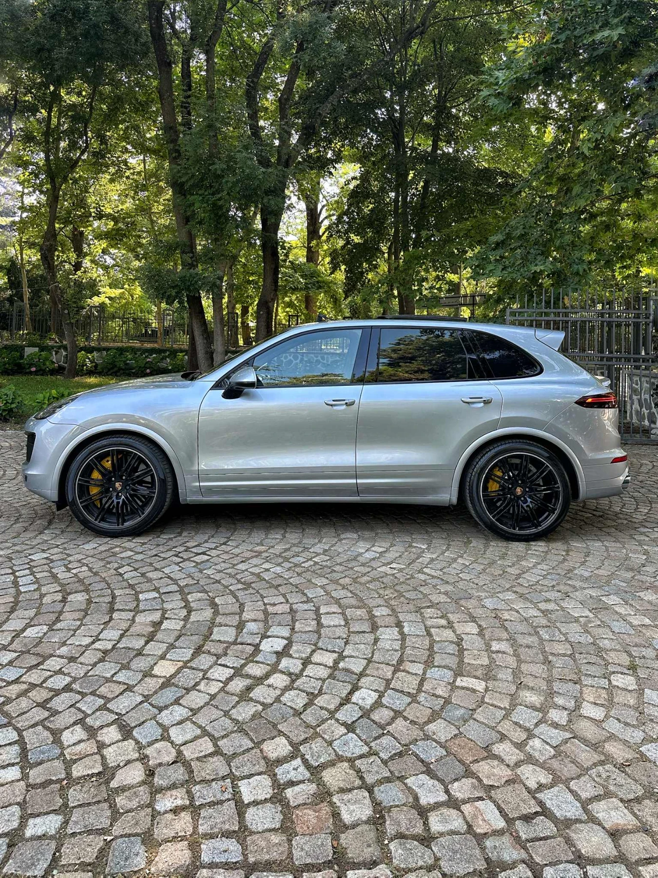 Porsche Cayenne Turbo S Face 570 HP - изображение 3