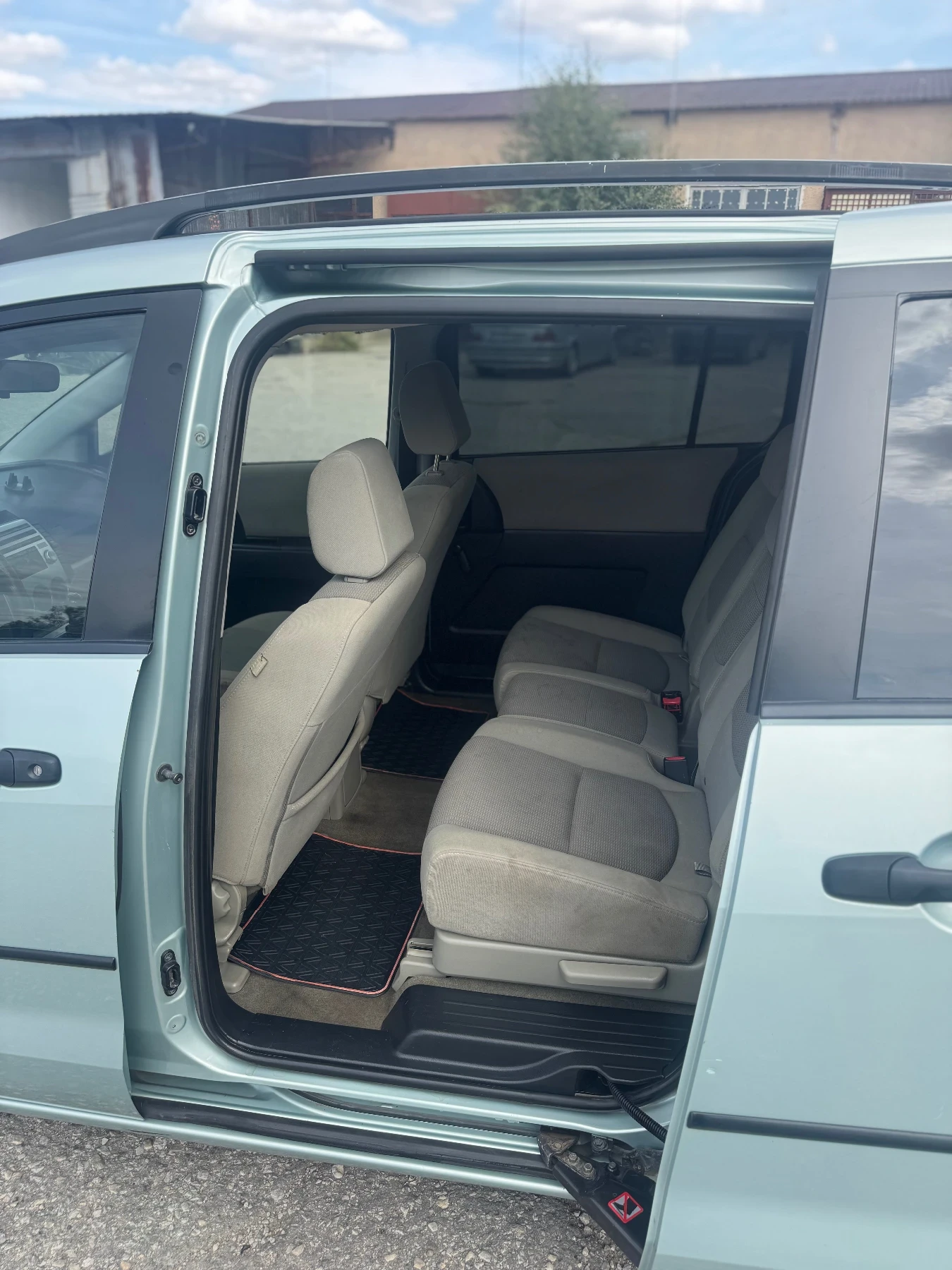 Mazda 5 | Mobile.bg — изображение 11