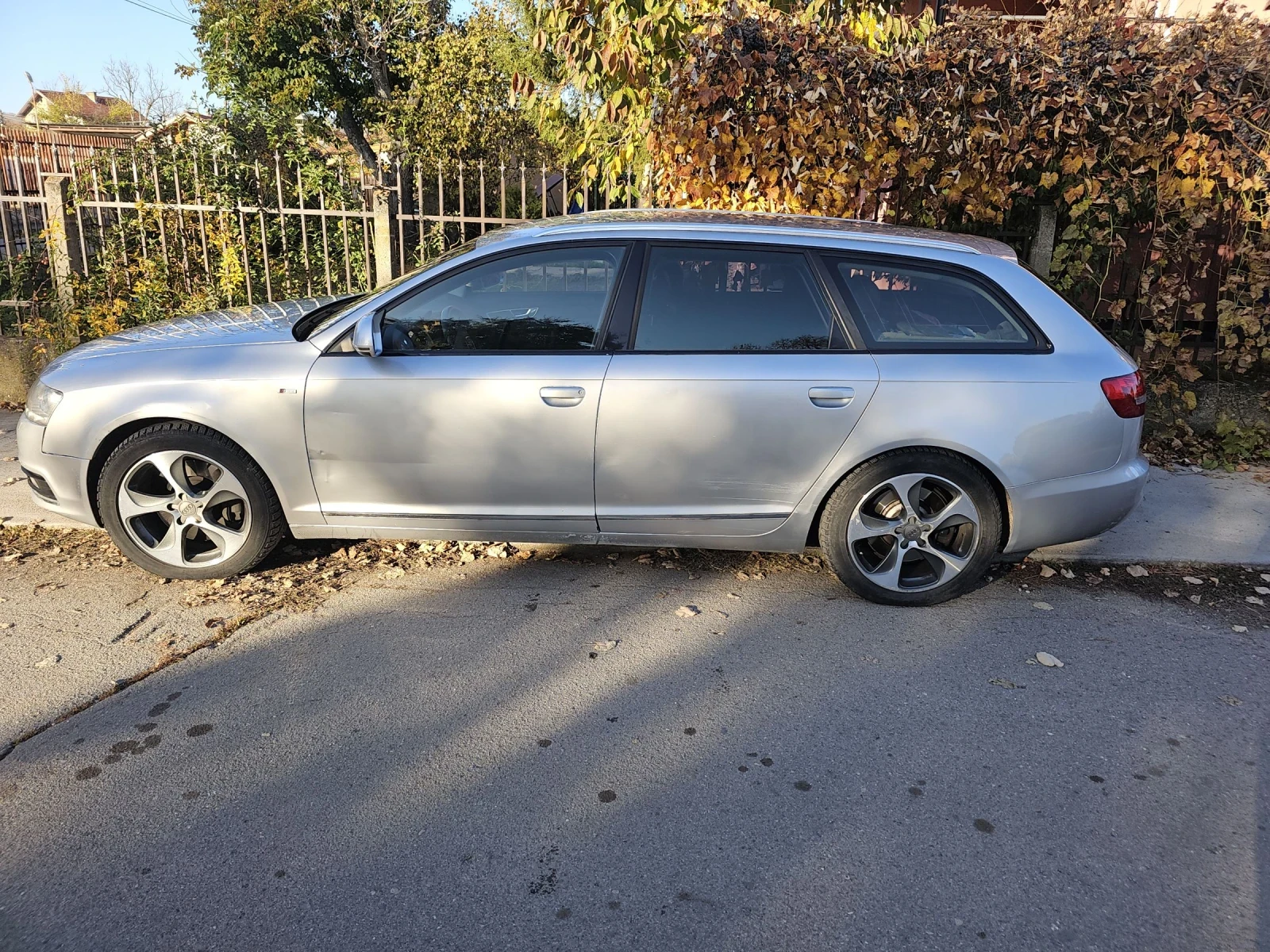 Audi A6 Комби - изображение 5