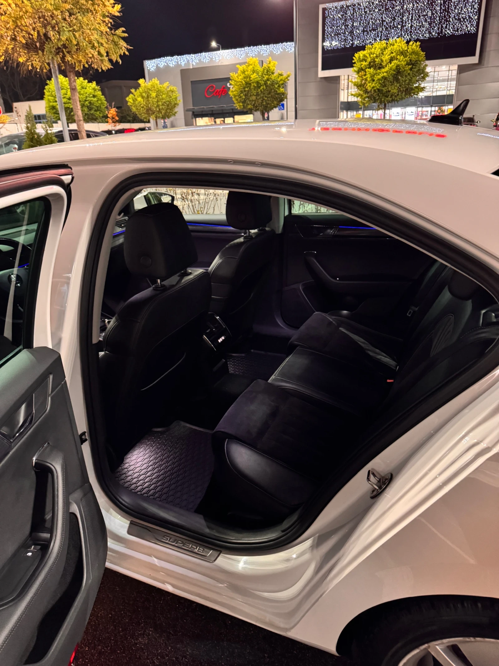 Skoda Superb  Facelift 2.0 TDI4x4   AlcantaraAmbient ����� ���� | Mobile.bg � ����������� 11