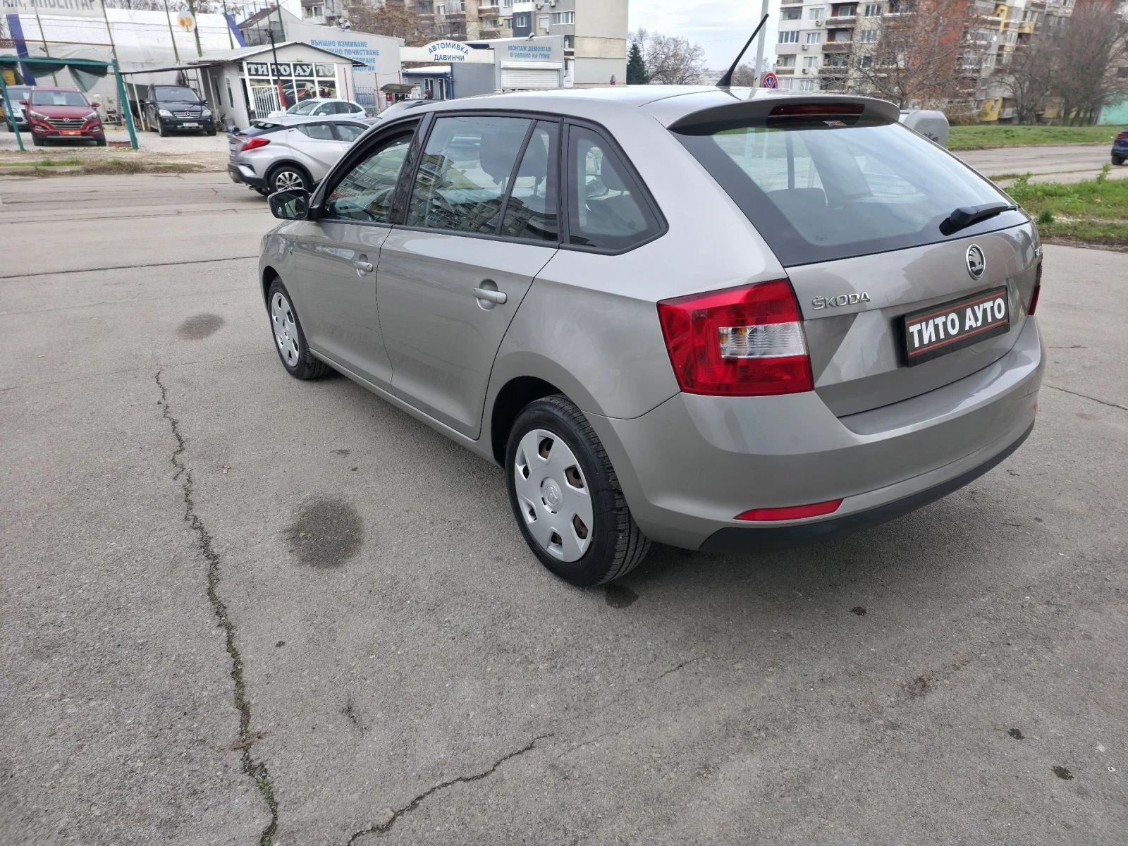 Skoda Rapid 1.6TDI/90/ / / 5/ | Mobile.bg   7