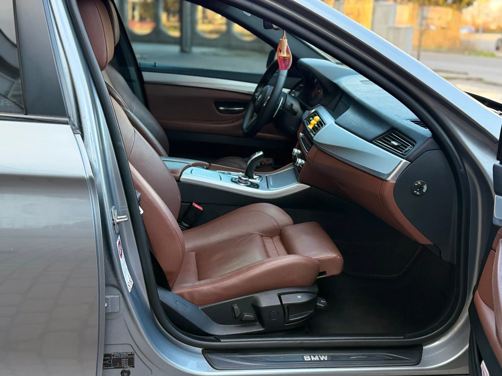 BMW 530 Executive package, 8 степенната ZF кутия , КАСКО - изображение 10