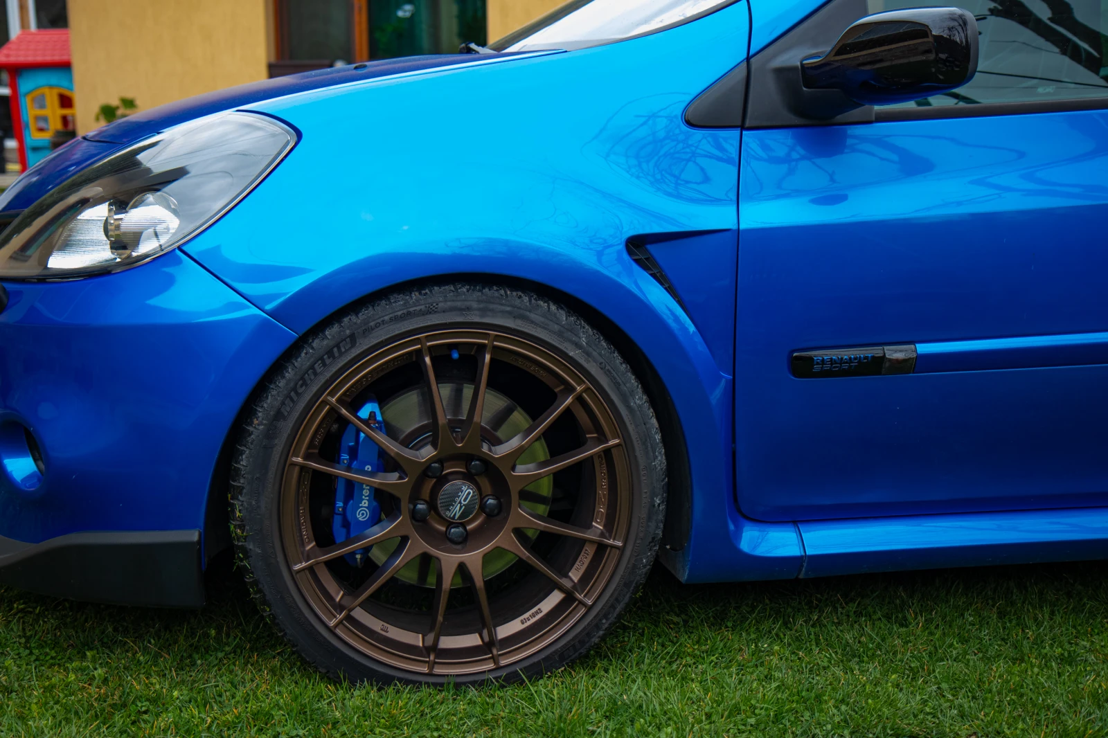 Renault Clio RS 197, снимка 4 - Автомобили и джипове - 53205335