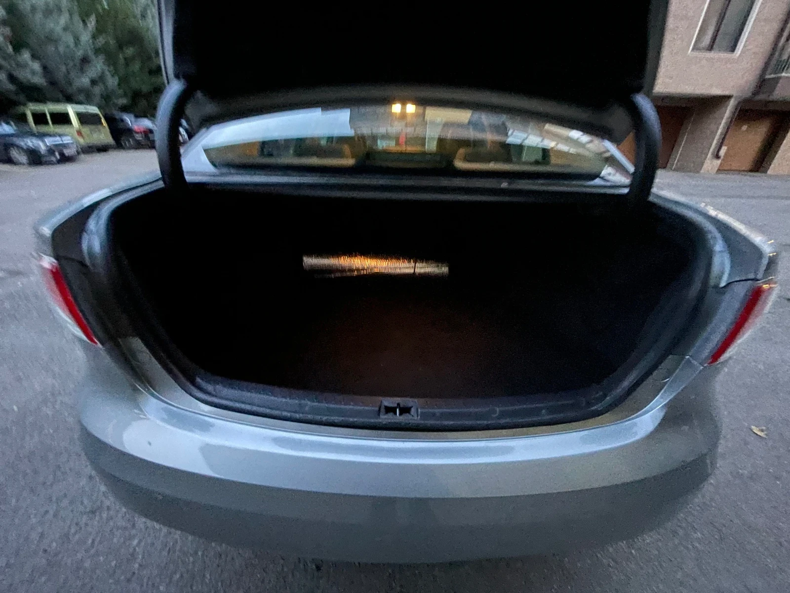 Toyota Avensis | Mobile.bg � ����������� 11