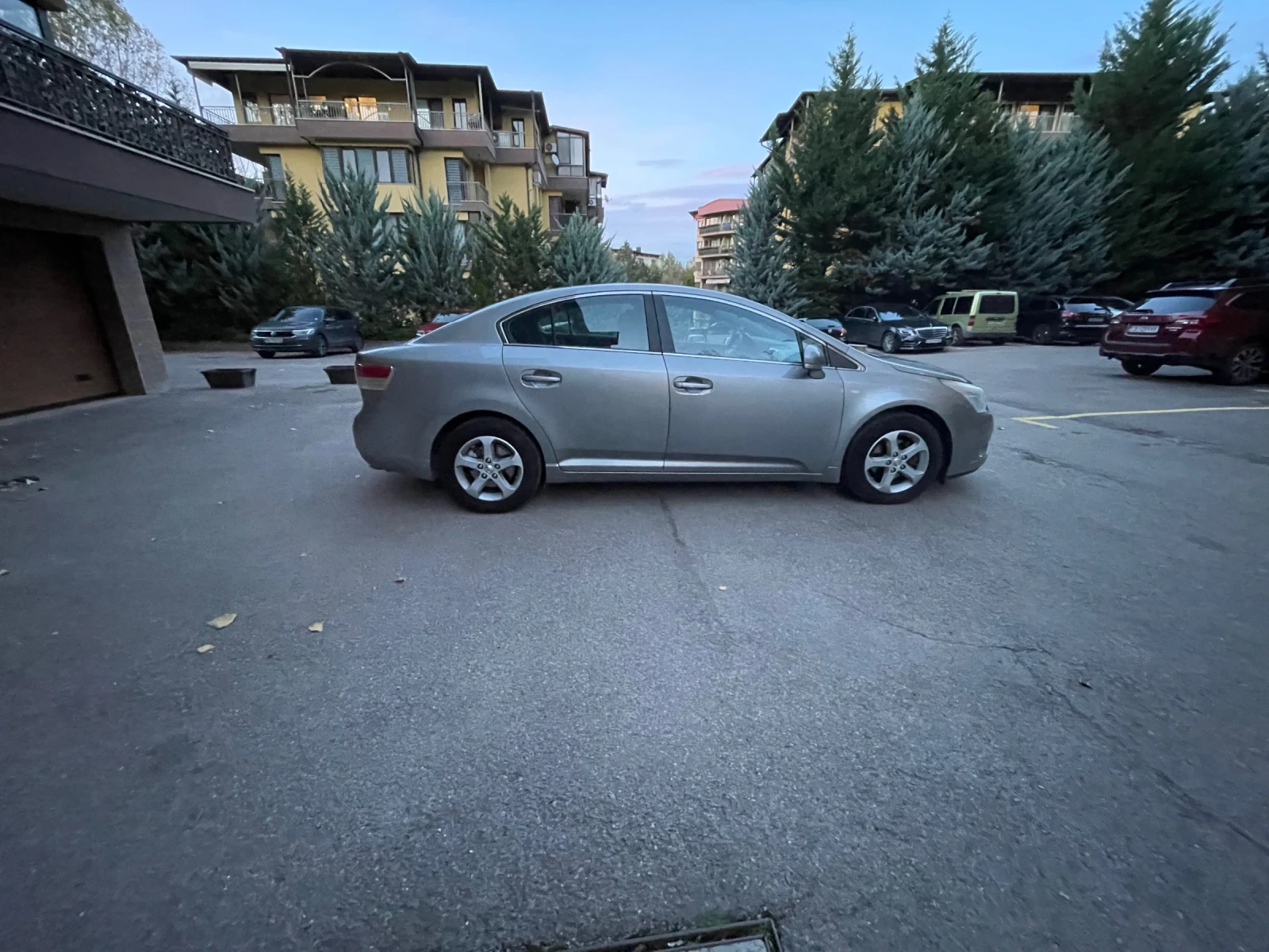 Toyota Avensis | Mobile.bg � ����������� 7