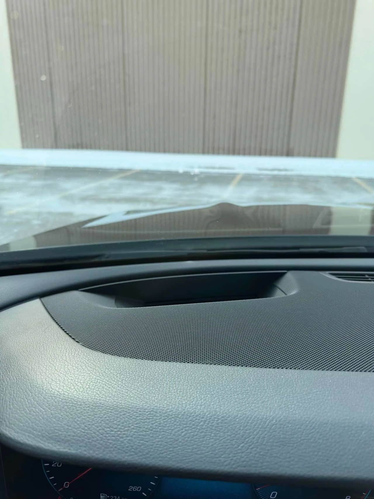 Mercedes-Benz E 450 | DISTRONIC| BURMESTER| 360| ПОДГРЕВИ| HUD| CARFAX, снимка 10 - Автомобили и джипове - 53897968