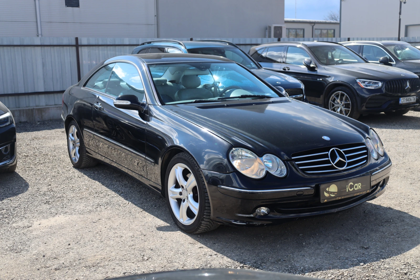 Mercedes-Benz CLK 270 CDI Automat Avantgarde Leder Tempomat iCarbg, снимка 3 - Автомобили и джипове - 54180629