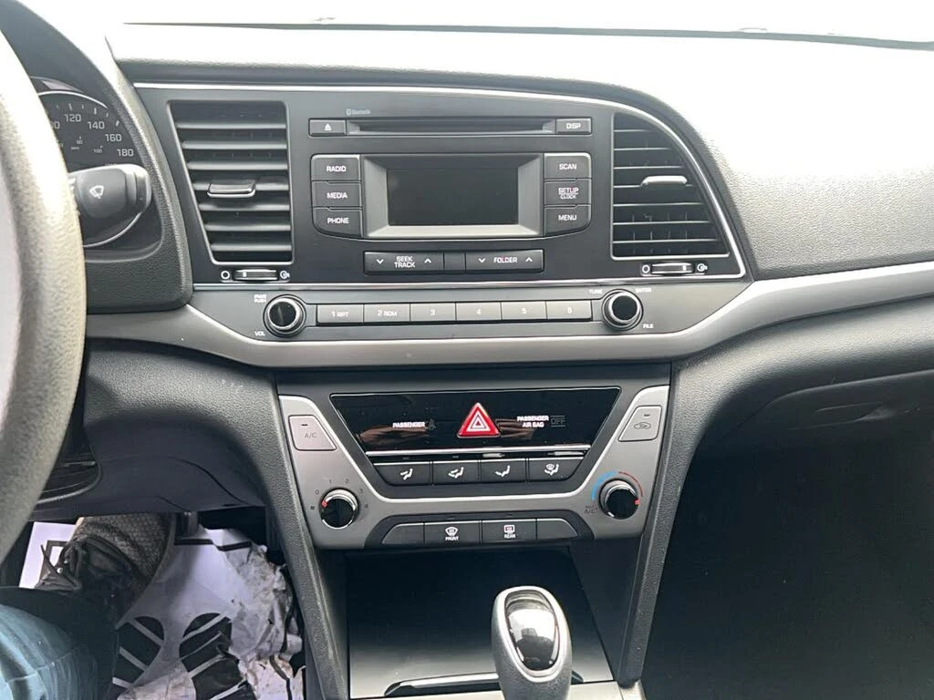Hyundai Elantra LE FWD ����������  (���� �� ��) | Mobile.bg � ����������� 8