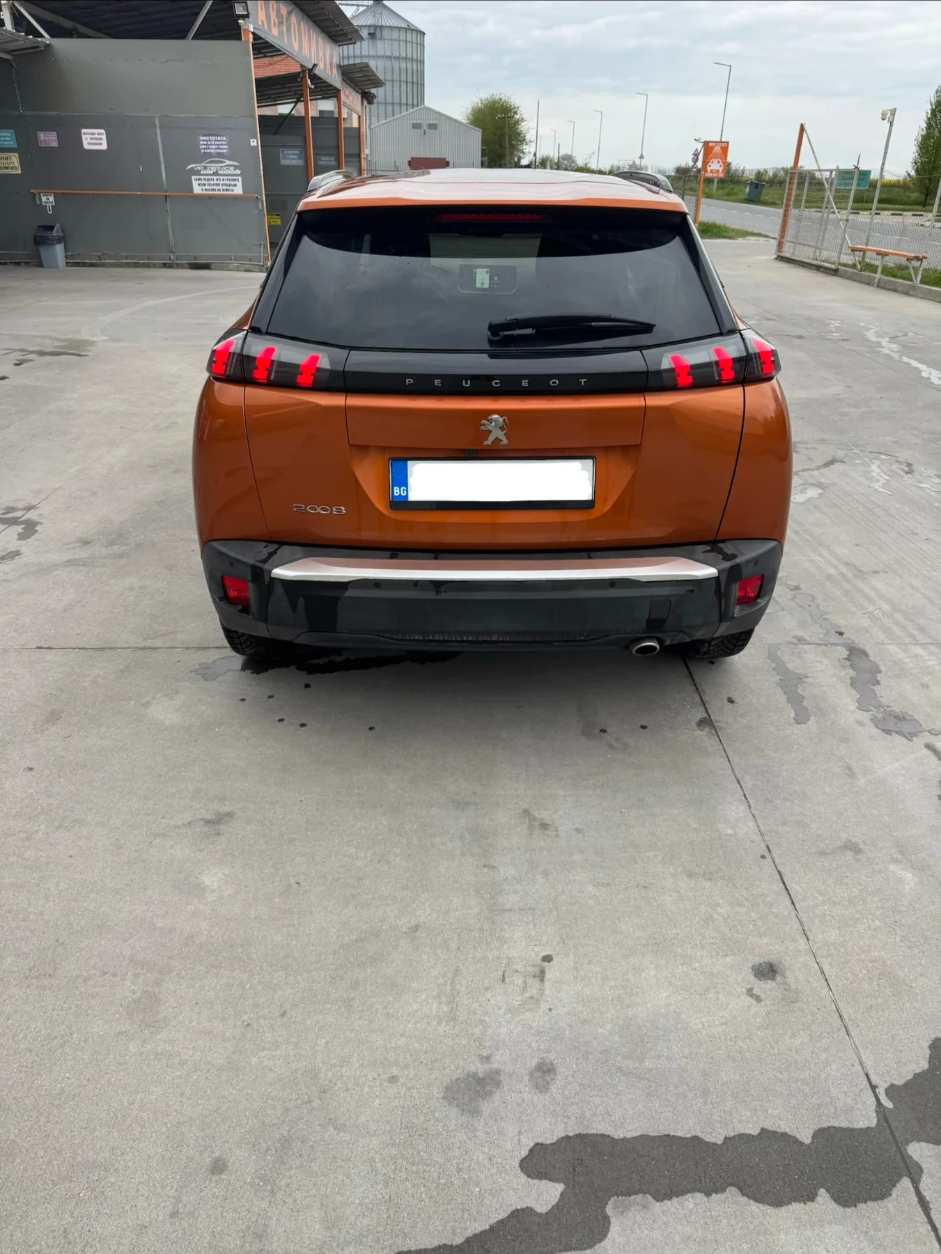 Peugeot 2008, снимка 5 - Автомобили и джипове - 54381825