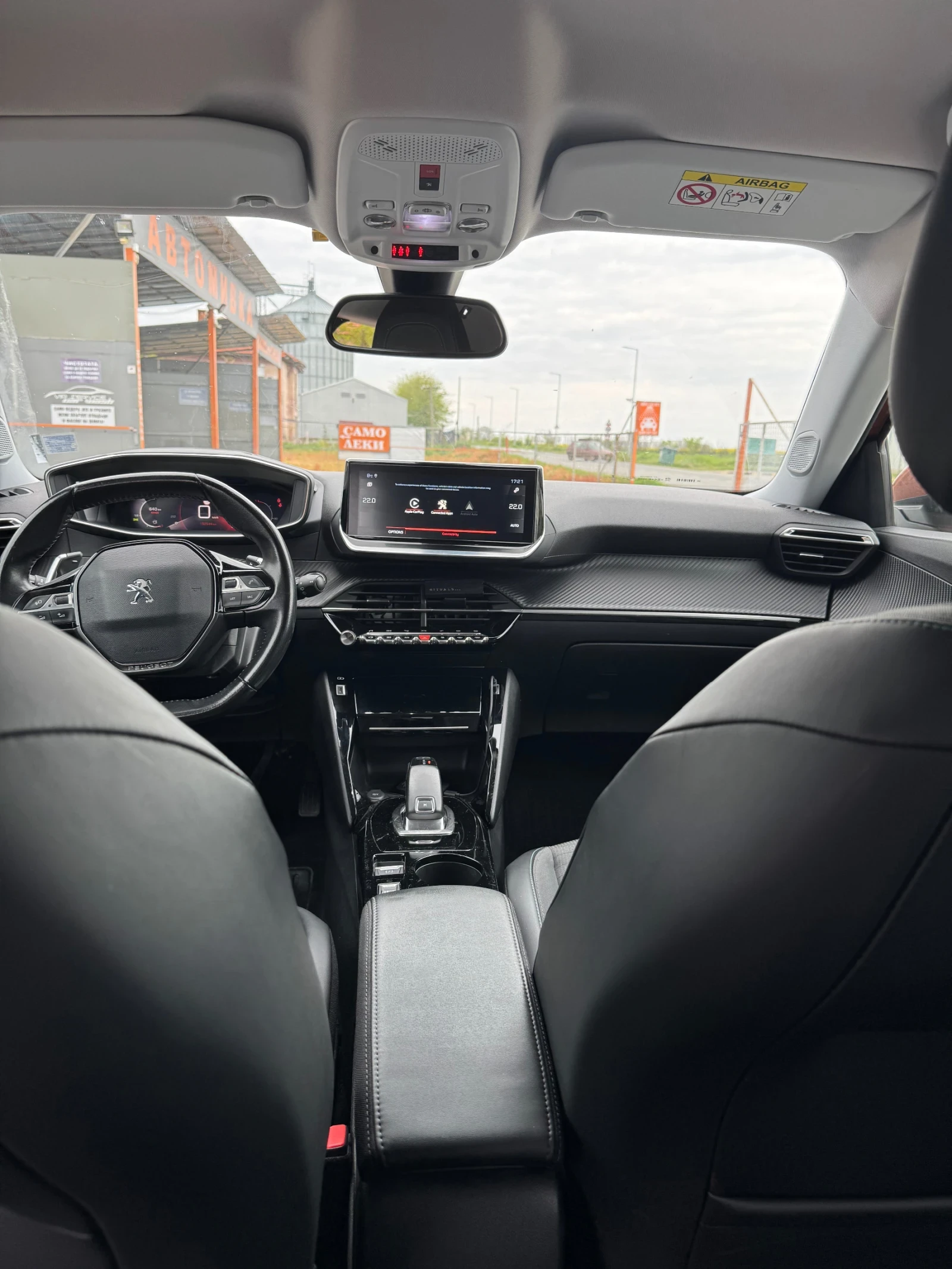 Peugeot 2008, снимка 17 - Автомобили и джипове - 54381825