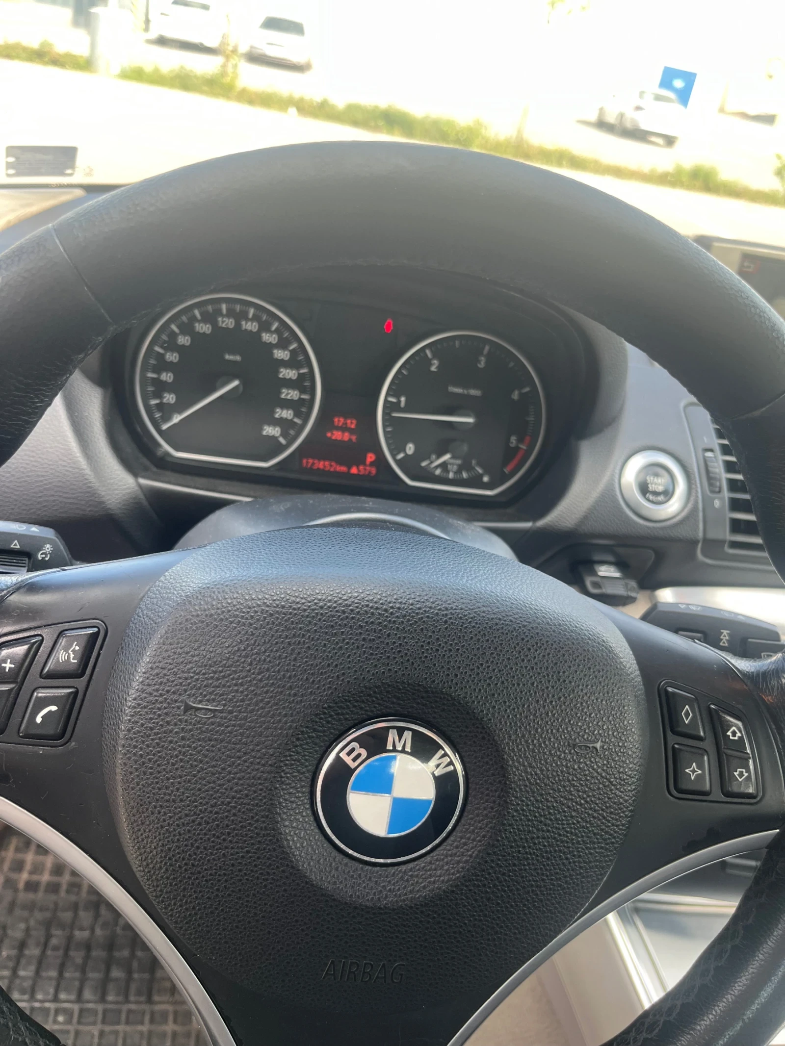 BMW 120 120d, снимка 10 - Автомобили и джипове - 54661399