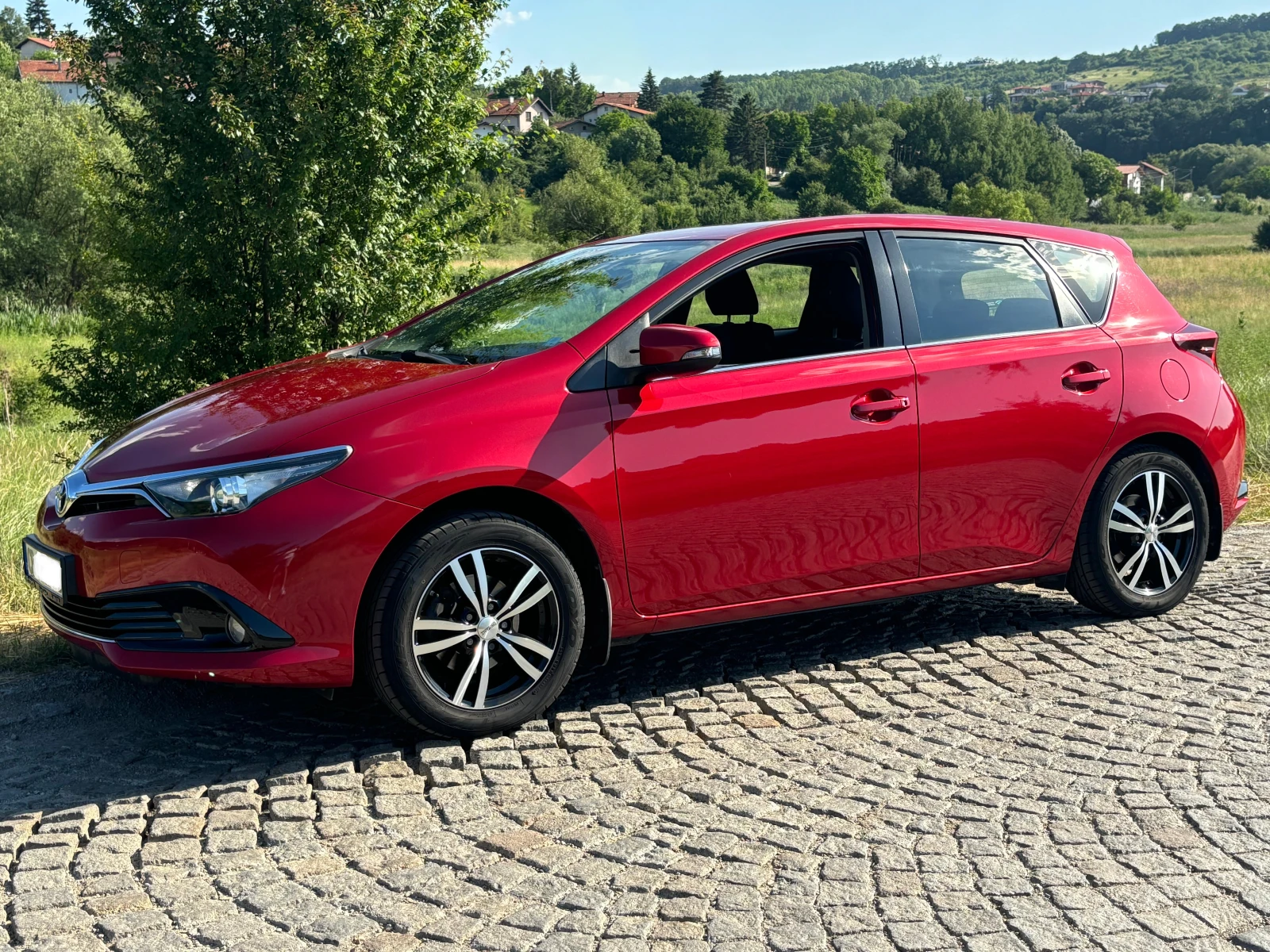 Toyota Auris 1.6LUNA petrol