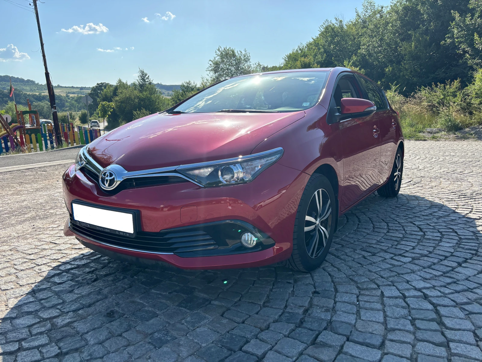 Toyota Auris 1.6LUNA petrol, снимка 6 - Автомобили и джипове - 55421948