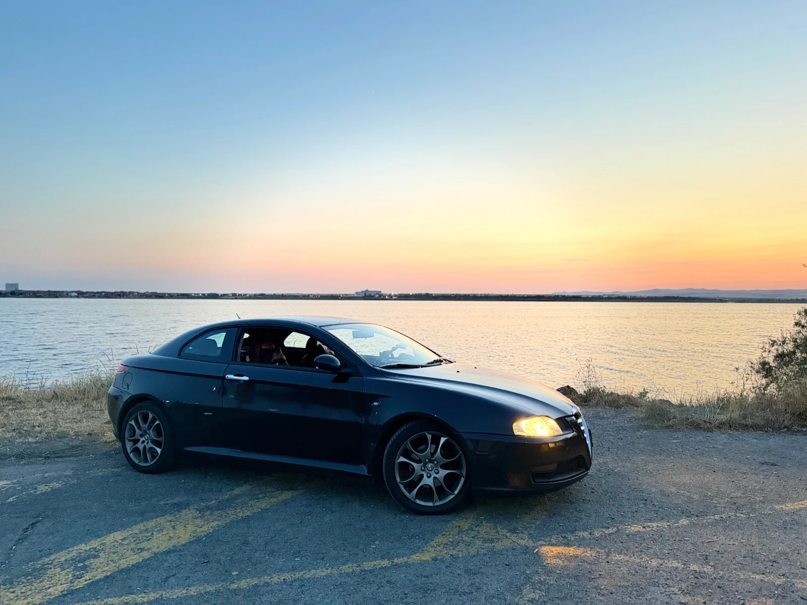 Alfa Romeo Gt 1, 9 JTDm , снимка 11 - Автомобили и джипове - 55465334