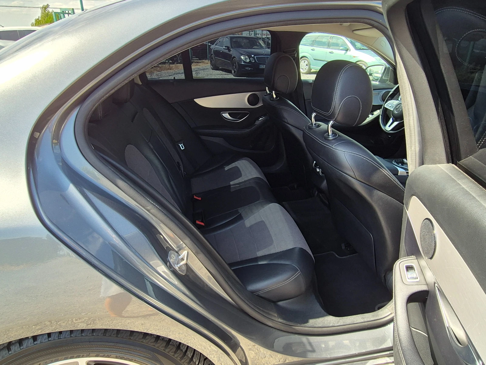 Mercedes-Benz C 220 CDI 194к.с., снимка 10 - Автомобили и джипове - 55573907