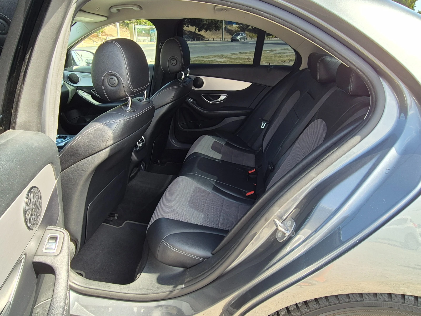 Mercedes-Benz C 220 CDI 194к.с., снимка 12 - Автомобили и джипове - 55573907