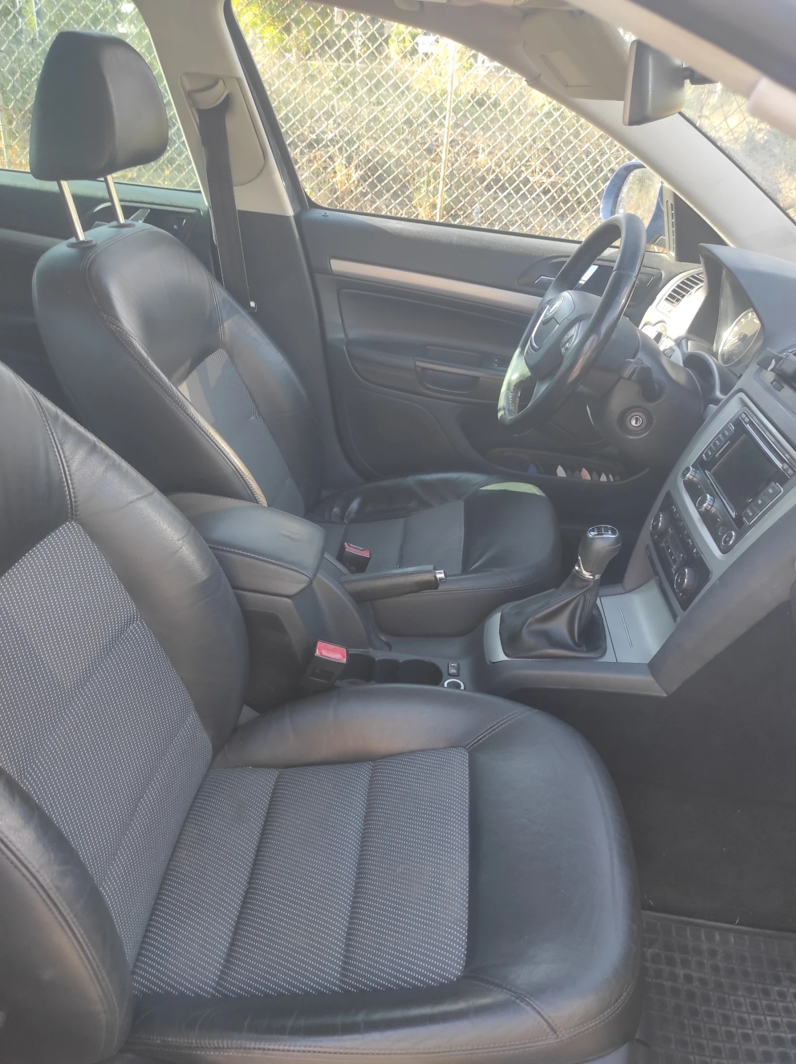 Skoda Octavia, снимка 11 - Автомобили и джипове - 55730508