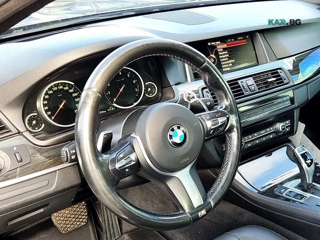 BMW 528 xDrive * M Pack * HUD * АвтоКредит * (ЦЕНА ДО БГ), снимка 5 - Автомобили и джипове - 55947981