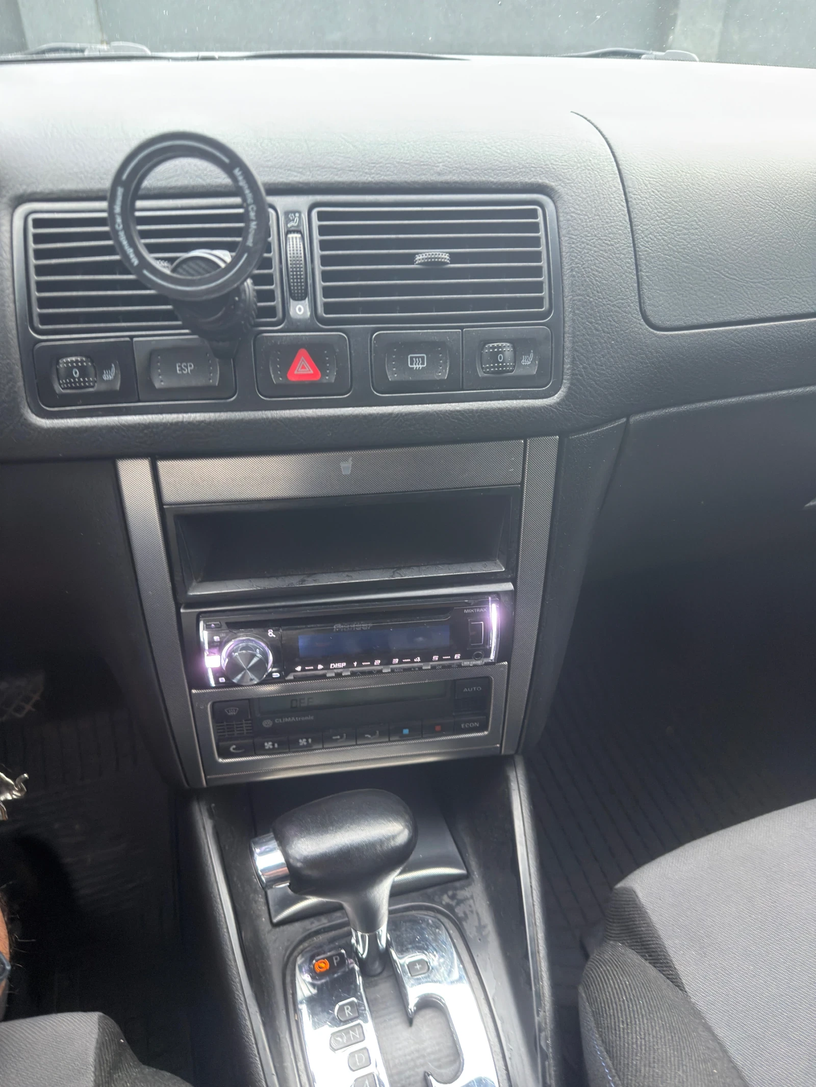 VW Golf GOLF 4, снимка 13 - Автомобили и джипове - 56185357