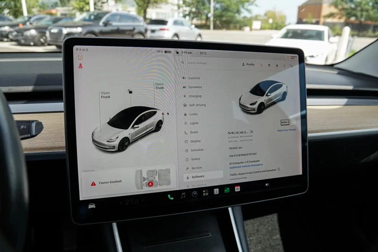 Tesla Model 3 Long Range* AWD* 360* Подгреви* , снимка 12 - Автомобили и джипове - 56565914