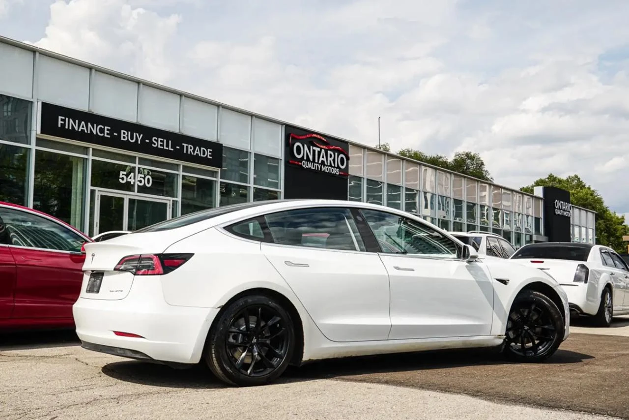 Tesla Model 3 Long Range* AWD* 360* Подгреви* , снимка 4 - Автомобили и джипове - 56565914