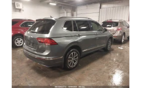 VW Tiguan 2.0T SE * 4X4 , снимка 8