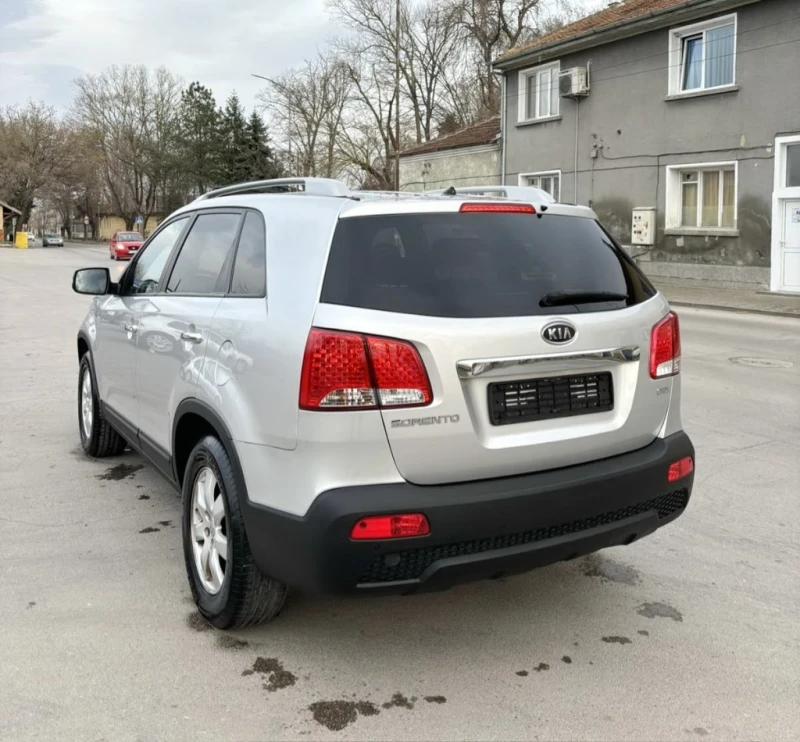 Kia Sorento 2.2 CRDI НОВ ВНОС   ЛИЗИНГ , снимка 7 - Автомобили и джипове - 52037517