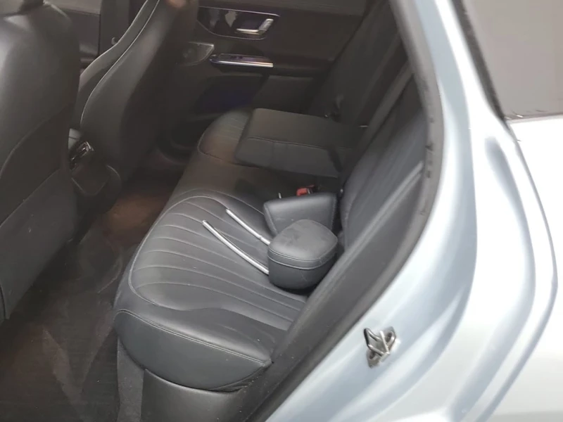 Mercedes-Benz EQE * 500 * 4 MATIC / DISTRONIC / 360 / CARFAX, снимка 13 - Автомобили и джипове - 53354389