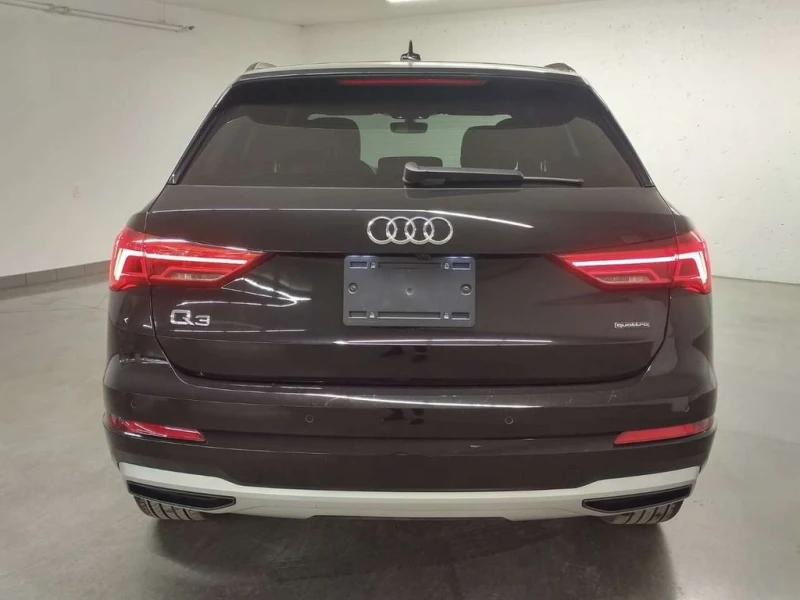 Audi Q3 * quattro Premium * CARFAX * ЦЕНА ДО БГ, снимка 6 - Автомобили и джипове - 53455441