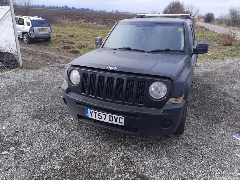 Jeep Patriot 2.0 crd, снимка 3 - Автомобили и джипове - 35032392