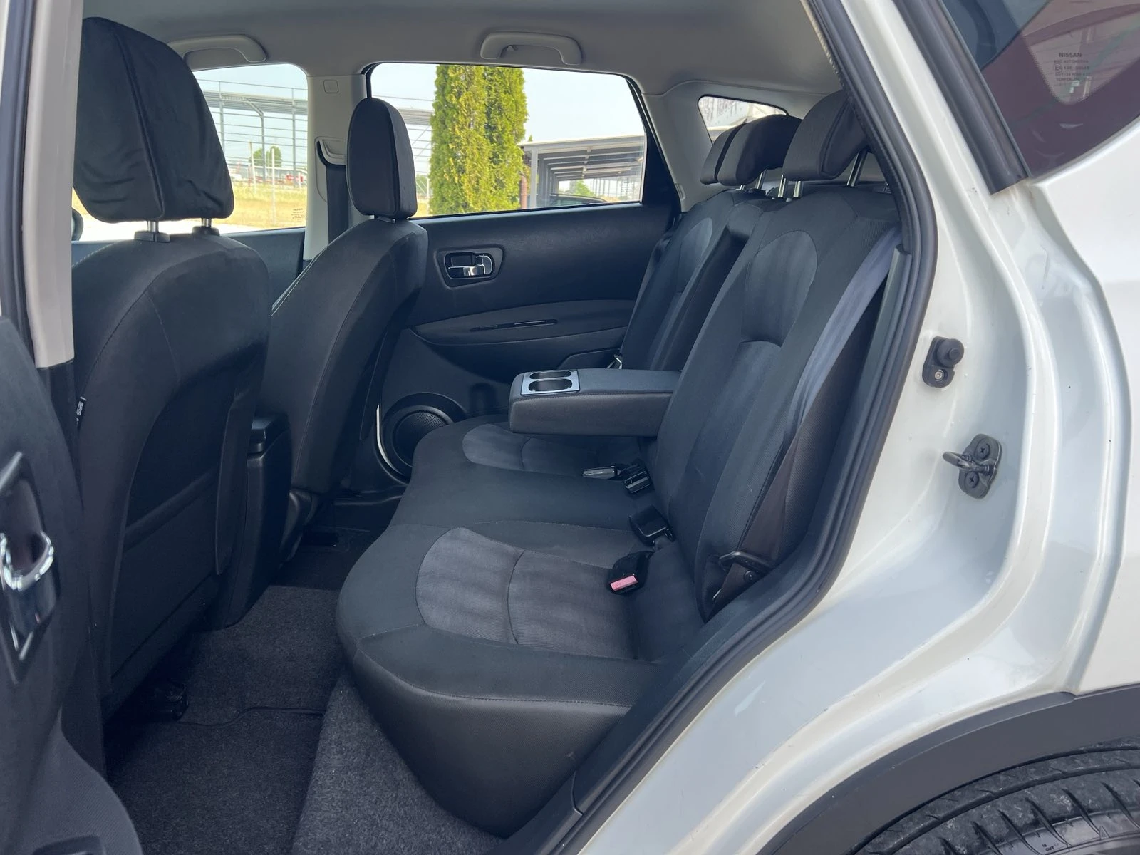 Nissan Qashqai 1.6 DCi - изображение 9