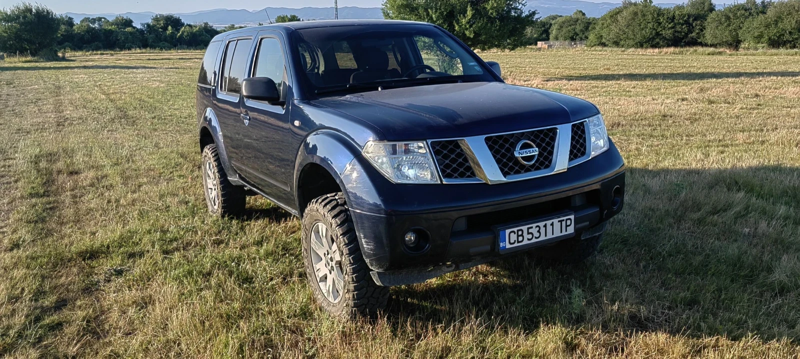 Nissan Pathfinder  - изображение 2