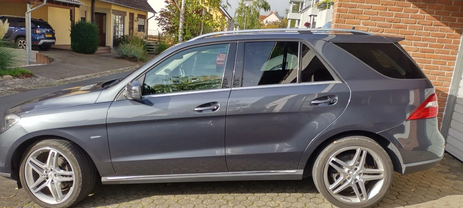 Mercedes-Benz ML 350 bluetec - изображение 2