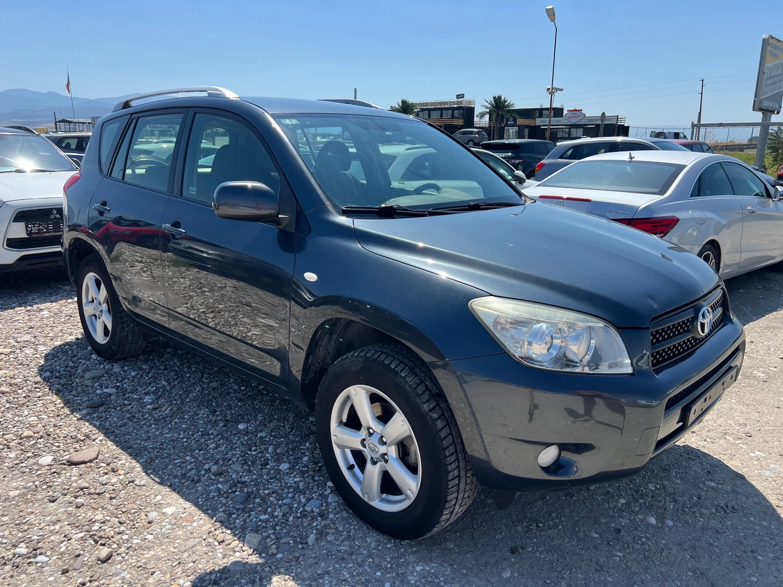 Toyota Rav4 2.0 Газ.инж. - изображение 3