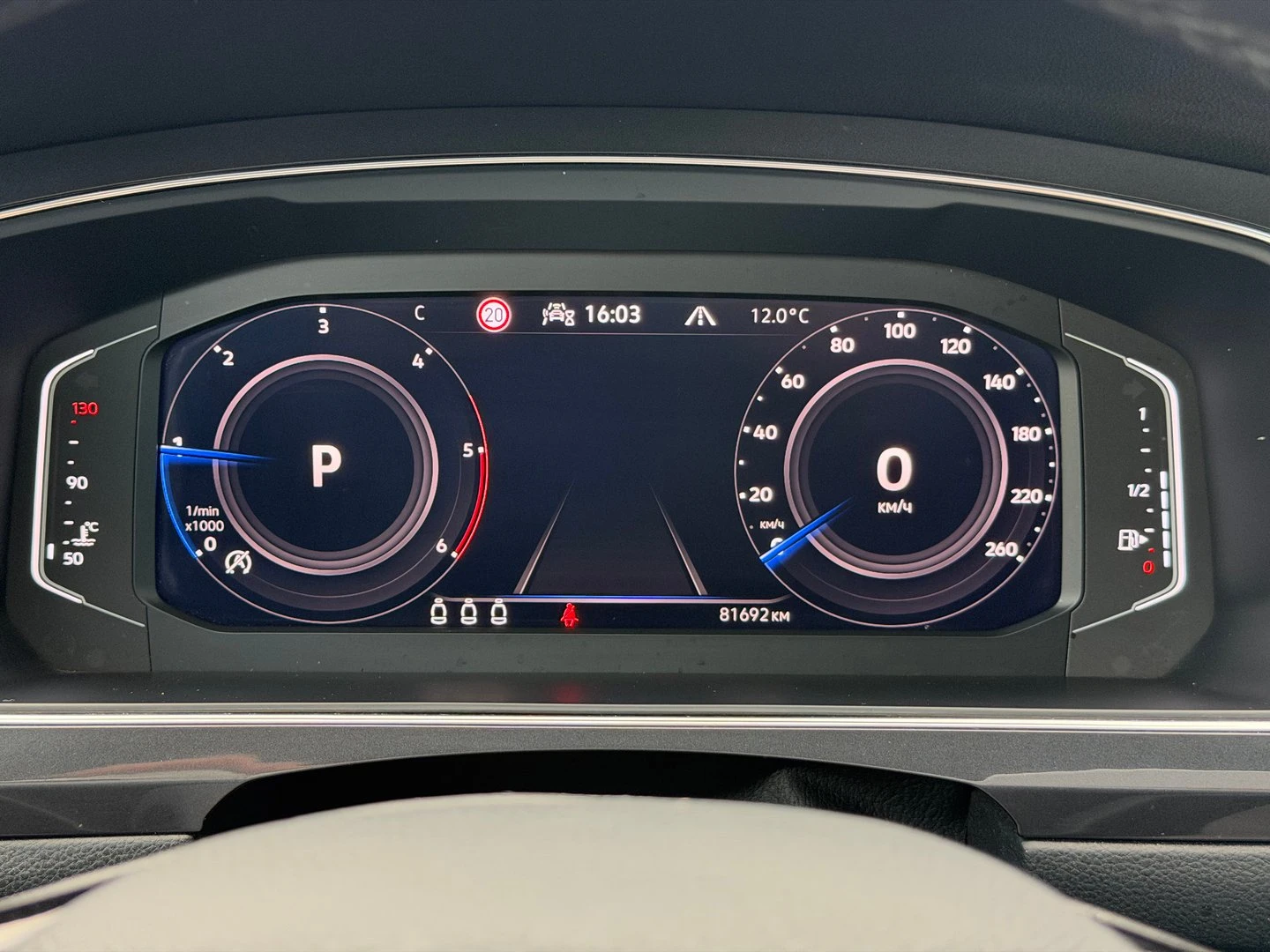 VW Tiguan LWB Highline 2.0TDI 4MOTION BMT | Mobile.bg � ����������� 9