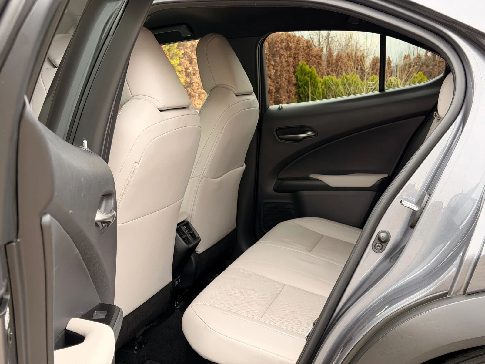 Lexus UX 250h 2.0HAYBRID-KEYLESS-�������-������-�����-����-���!! | Mobile.bg � ����������� 11