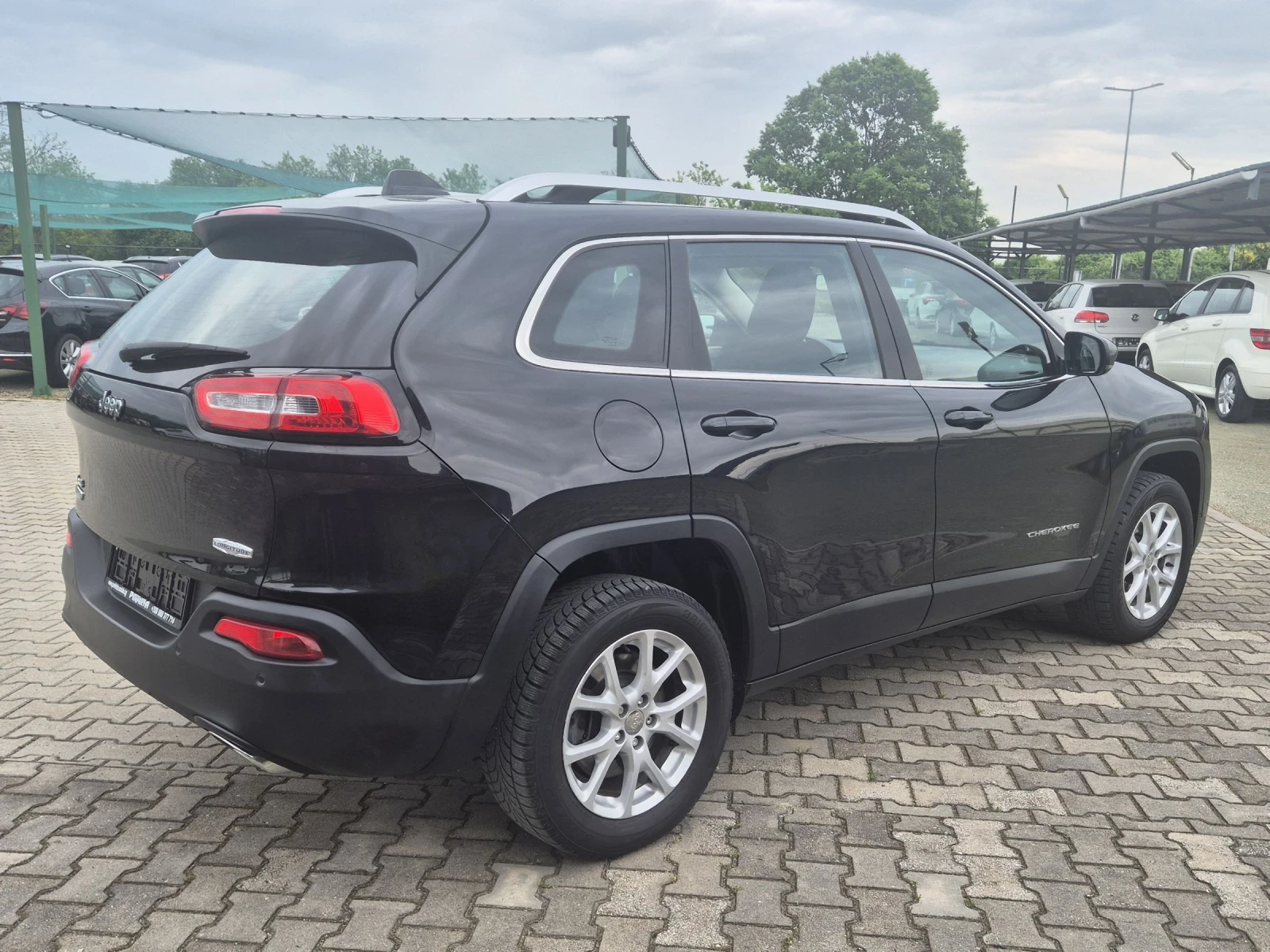 Jeep Cherokee 2.2crdi 185�.�. | Mobile.bg � ����������� 7