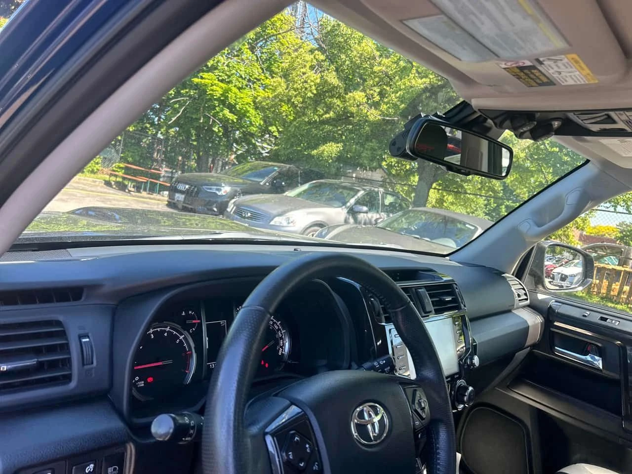 Toyota 4runner | CARFAX | DISTRONIC | ПОДГРЕВ | , снимка 8 - Автомобили и джипове - 54833262