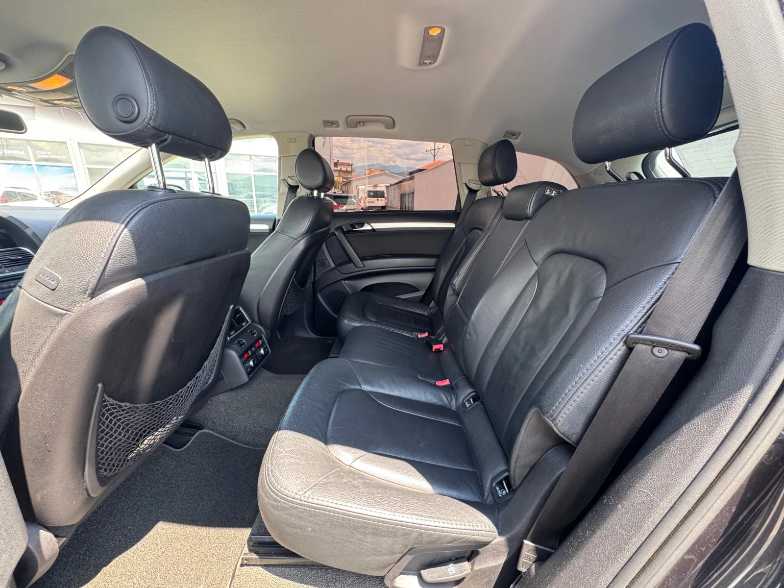 Audi Q7 3.0TDI 7 местен , снимка 9 - Автомобили и джипове - 55173478
