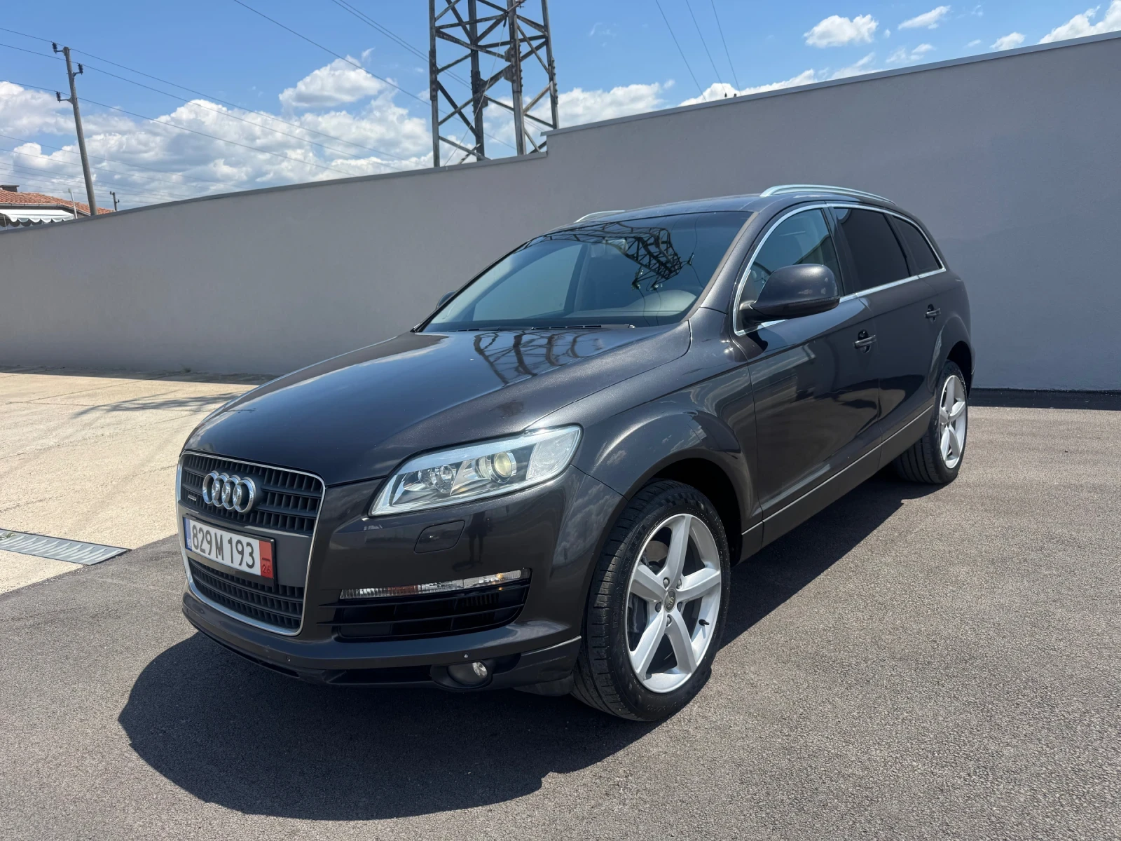 Audi Q7 3.0TDI 7 местен 