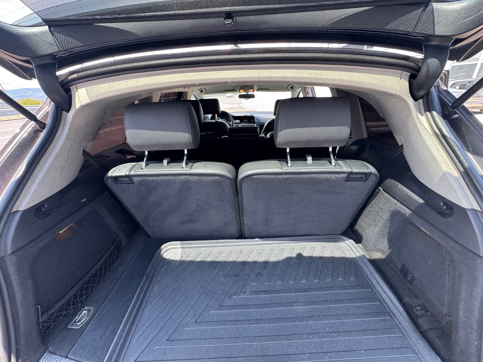 Audi Q7 3.0TDI 7 местен , снимка 11 - Автомобили и джипове - 55173478
